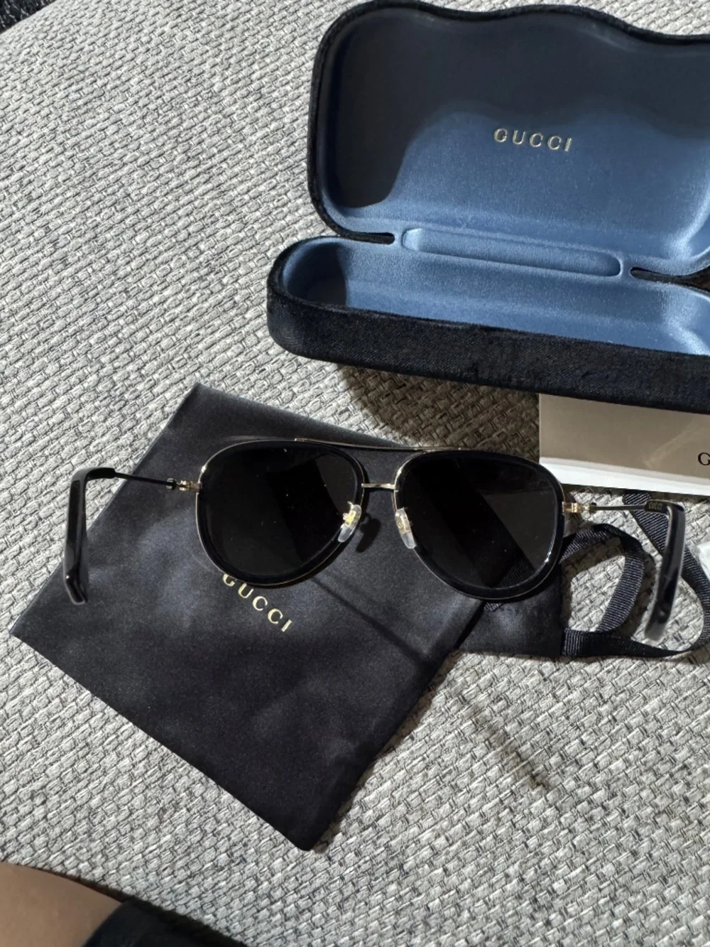 Gucci GG0062S 011 Black Gold Round Sunglasses w/ Case & Cloth